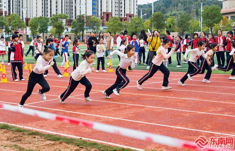 “省运传递梦想 运动成就健康”(图2)